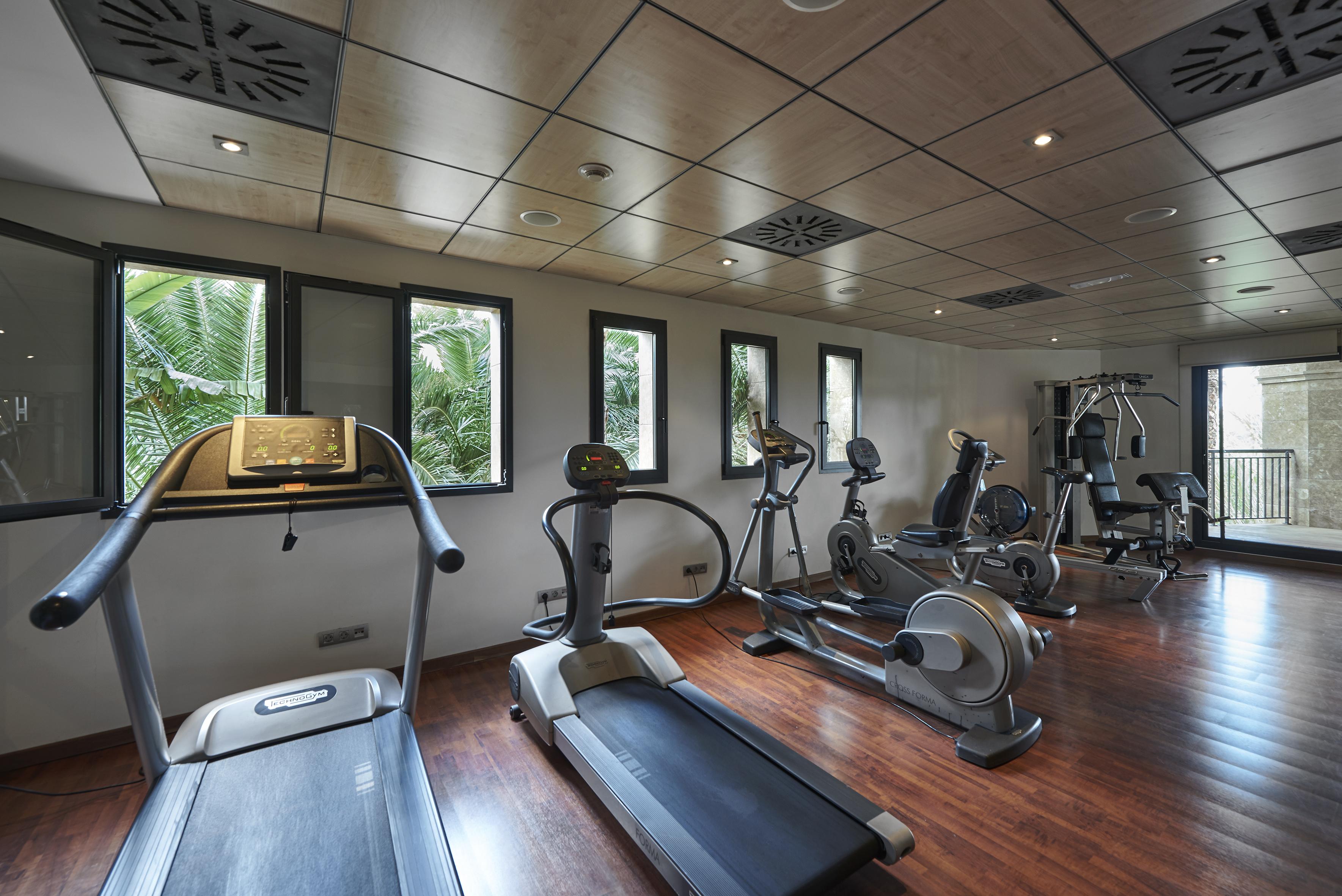 Insotel Fenicia Prestige Suites & Spa 산타 에우랄리아 데 리오 외부 사진
