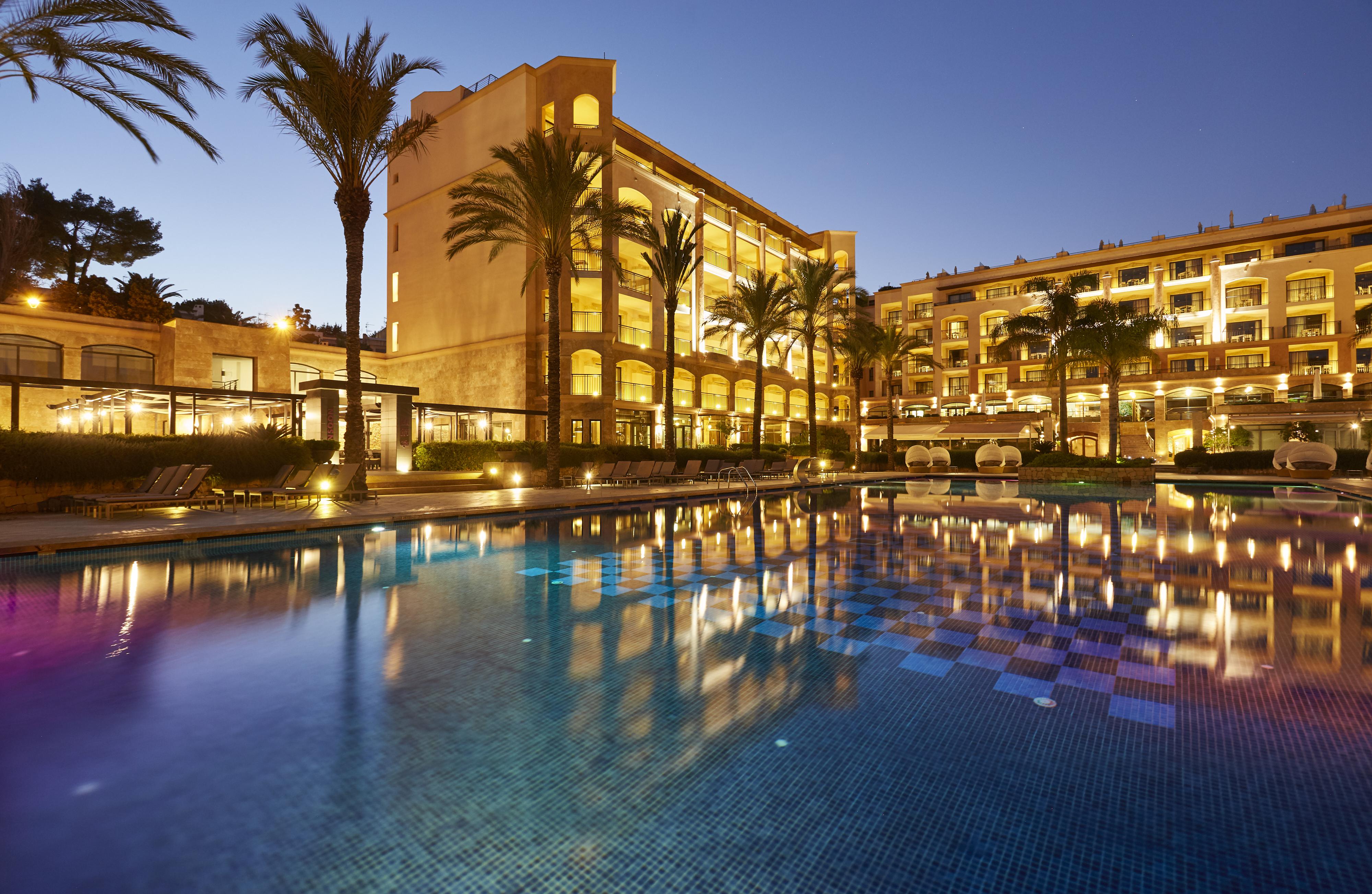 Insotel Fenicia Prestige Suites & Spa 산타 에우랄리아 데 리오 외부 사진