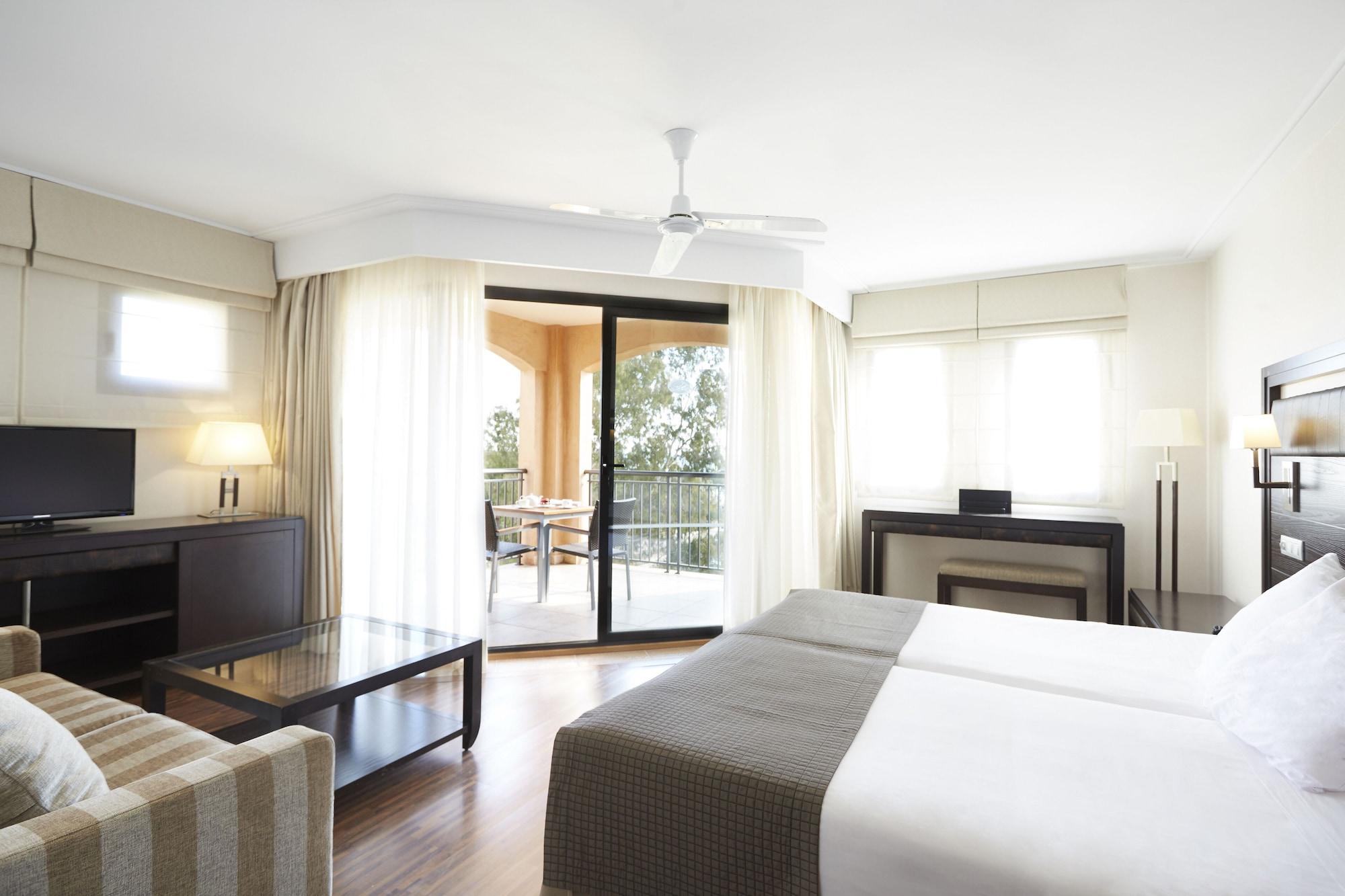 Insotel Fenicia Prestige Suites & Spa 산타 에우랄리아 데 리오 외부 사진